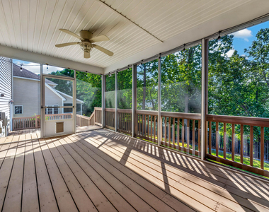 1412 Willow Leaf Way - Photo Thumbnail 47