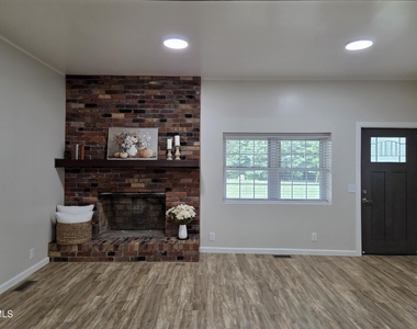 6720 Dwight Rowland Road - Photo Thumbnail 1