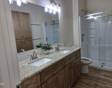 6720 Dwight Rowland Road - Photo Thumbnail 3