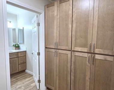 6720 Dwight Rowland Road - Photo Thumbnail 17