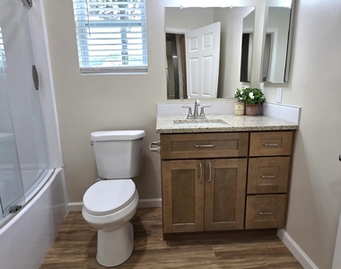 6720 Dwight Rowland Road - Photo Thumbnail 18