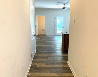 528 Lionheart Lane - Photo Thumbnail 1