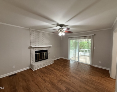 3609 Greenlawn Drive - Photo Thumbnail 1