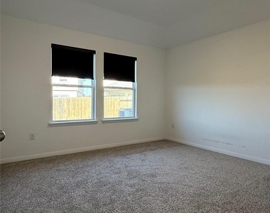 197 Santa Rosa Ln - Photo Thumbnail 10