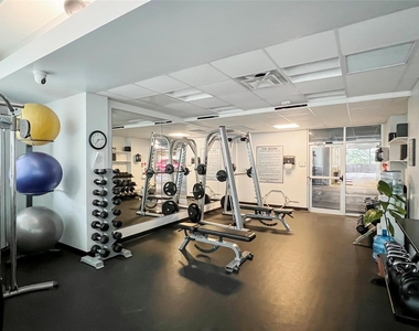 603 Davis St - Photo Thumbnail 15