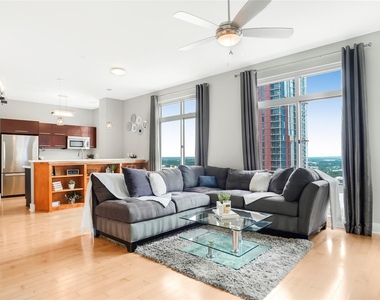 603 Davis St - Photo Thumbnail 3