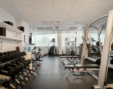 603 Davis St - Photo Thumbnail 12