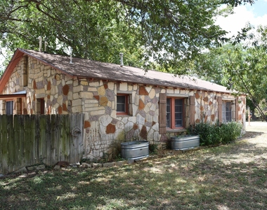 1601 Pine St - Photo Thumbnail 8