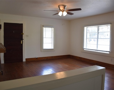 1601 Pine St - Photo Thumbnail 11