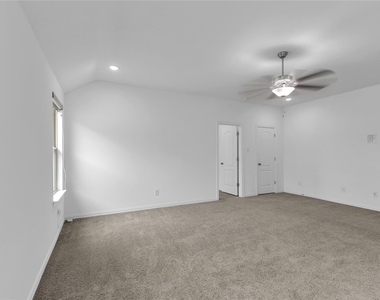 617 Silent Creek Cv - Photo Thumbnail 24