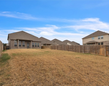 617 Silent Creek Cv - Photo Thumbnail 34