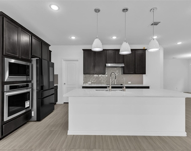 617 Silent Creek Cv - Photo Thumbnail 13