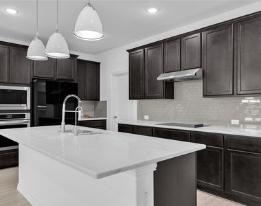 617 Silent Creek Cv - Photo Thumbnail 9