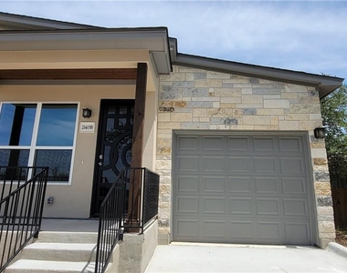 21403 Patton Ave - Photo Thumbnail 3