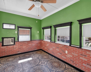 401 Foster Ln - Photo Thumbnail 15