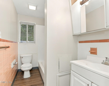 10434 Greenmore Drive - Photo Thumbnail 8