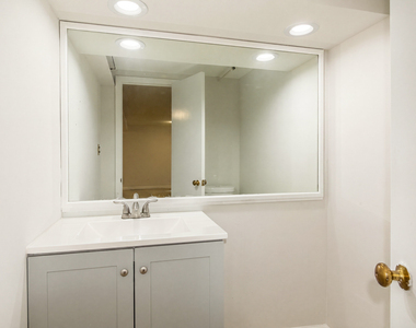 924 Brookline Lane - Photo Thumbnail 32