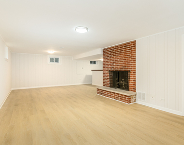 924 Brookline Lane - Photo Thumbnail 26