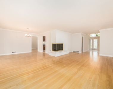 924 Brookline Lane - Photo Thumbnail 14