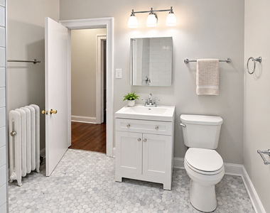 905 W Altgeld Street - Photo Thumbnail 8