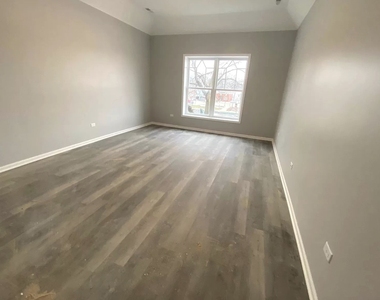 9 W Quincy Street - Photo Thumbnail 5