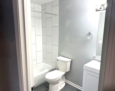 9 W Quincy Street - Photo Thumbnail 6