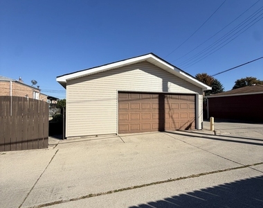 7843 Natchez Avenue - Photo Thumbnail 23