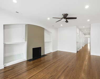 6914 N Sheridan Road - Photo Thumbnail 14