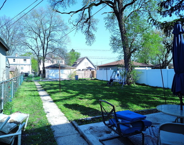14337 Parnell Avenue - Photo Thumbnail 3