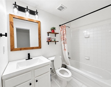 2875 Olde Town Park Drive - Photo Thumbnail 37