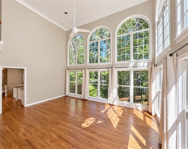 2875 Olde Town Park Drive - Photo Thumbnail 10
