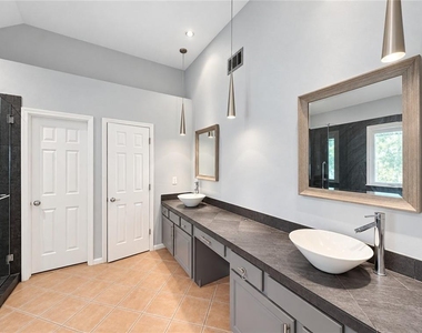 2875 Olde Town Park Drive - Photo Thumbnail 25