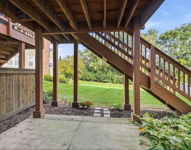 73 Woodview Drive - Photo Thumbnail 18