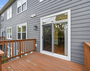 73 Woodview Drive - Photo Thumbnail 6