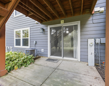 73 Woodview Drive - Photo Thumbnail 19
