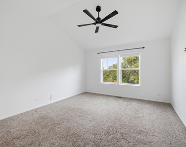 73 Woodview Drive - Photo Thumbnail 12
