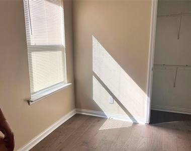 119 Hogan Road - Photo Thumbnail 5