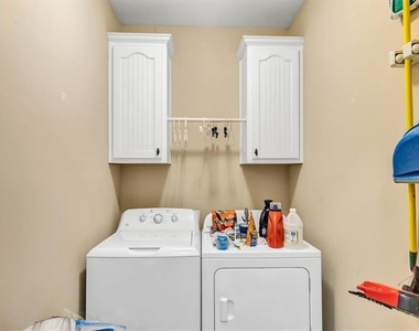 396 Harbour Shores Drive - Photo Thumbnail 15