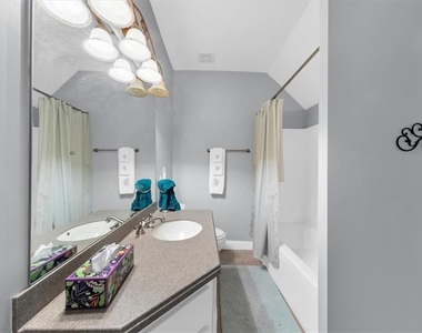 396 Harbour Shores Drive - Photo Thumbnail 25