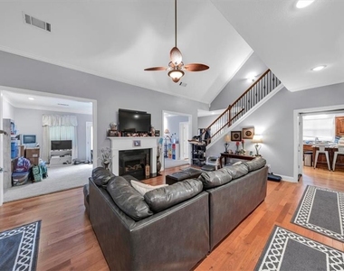 396 Harbour Shores Drive - Photo Thumbnail 6