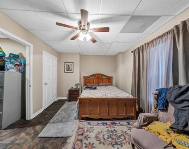 396 Harbour Shores Drive - Photo Thumbnail 31