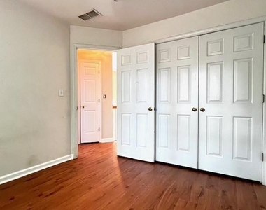 2865 Fairburn Circle Sw - Photo Thumbnail 12