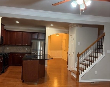 11150 Skyway Drive - Photo Thumbnail 7