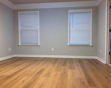 11150 Skyway Drive - Photo Thumbnail 20