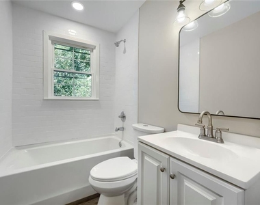 1867 Glendale Drive - Photo Thumbnail 21