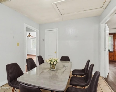 2203 Tiger Flowers Drive Nw - Photo Thumbnail 4
