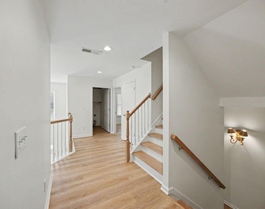 12592 Waterside Drive - Photo Thumbnail 22