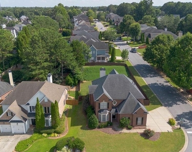 12592 Waterside Drive - Photo Thumbnail 35