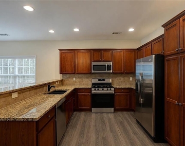 4865 Hastings Terrace - Photo Thumbnail 4