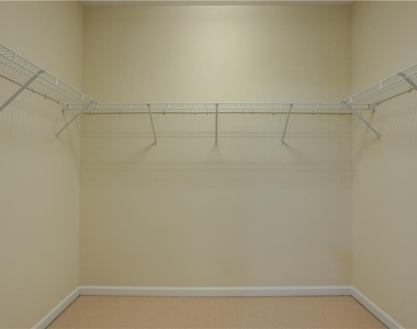 4865 Hastings Terrace - Photo Thumbnail 15